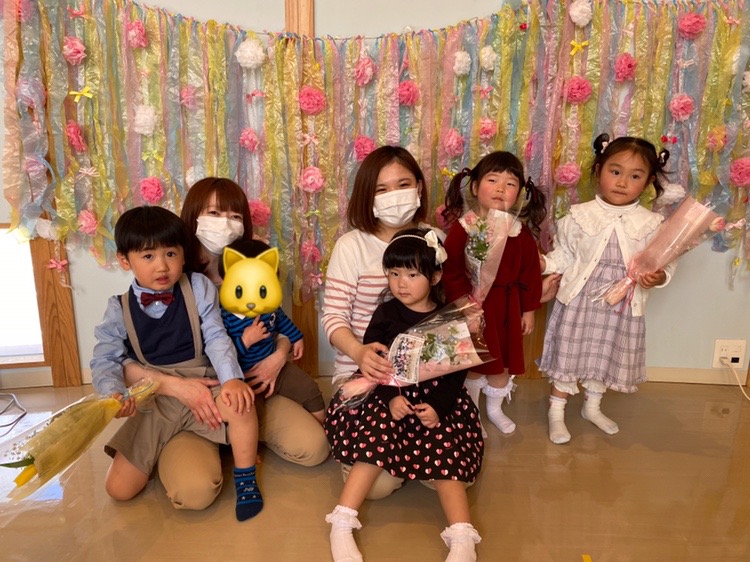 3月「手形クッキー作り🍪・お別れ遠足🎒・卒園式🌸」