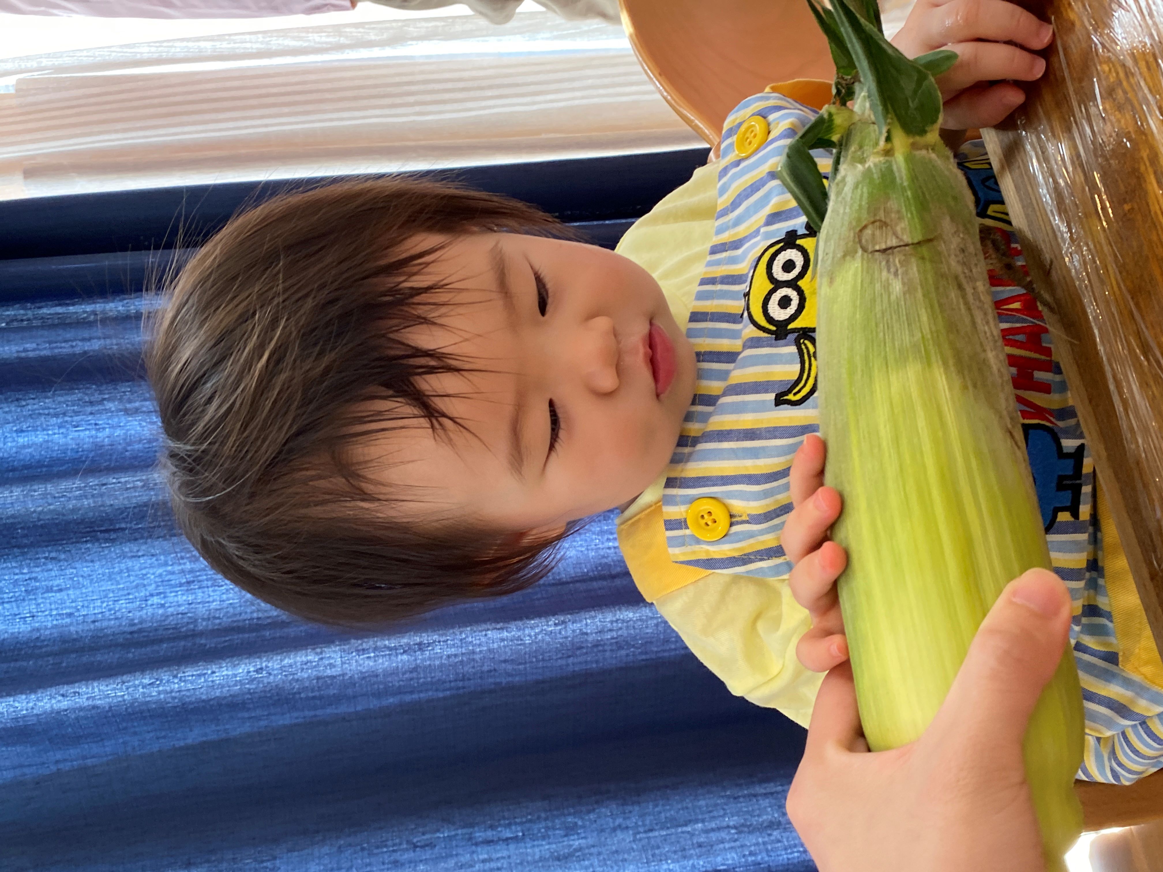 ７月「七夕🎋・とうもろこしの皮むき🌽・プール活動🏊」